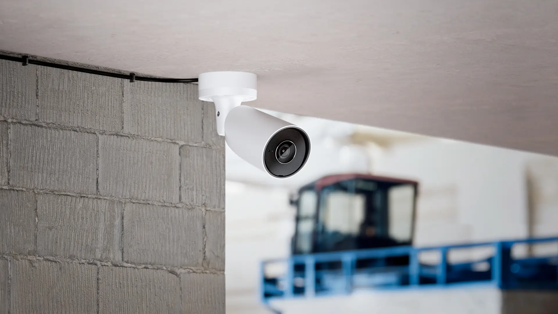 Weiße Sicherheitskamera für Außenbereich | Alarm-Helden